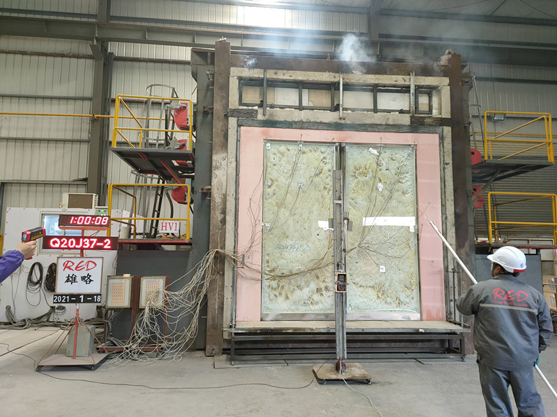 防火玻璃門和防盜門有什么區(qū)別？